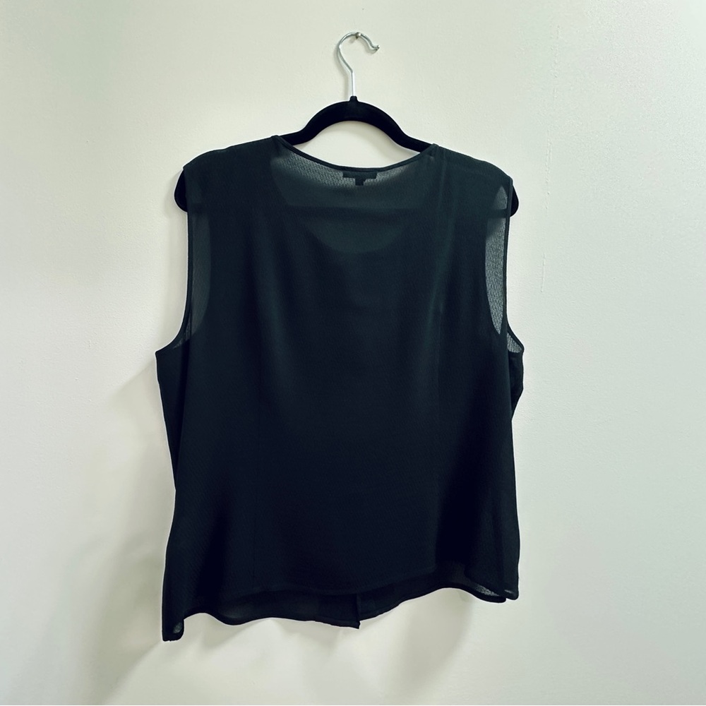 Escada Vintage Black Silk Sleeveless Top with button details - Picture 10 of 11